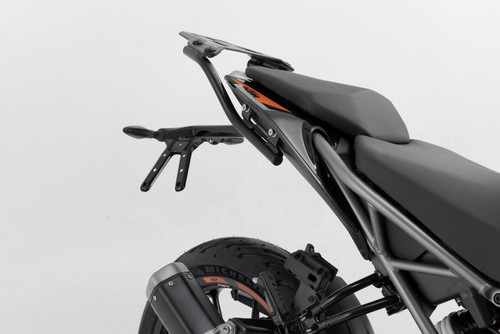 PRO BLAZE H saddlebag set Black. KTM 125 / 390 Duke (17-23).