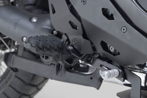 EVO footrest kit Black. Trium Tiger 800/ 900/ 1200, Scrambler 1200.