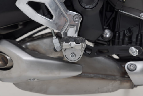 EVO footrest kit Triumph Tiger 660 (21-).