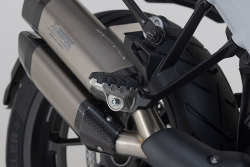 EVO passenger footrest kit Harley-Davidson Pan America (21-), BMW R 1300 GS.