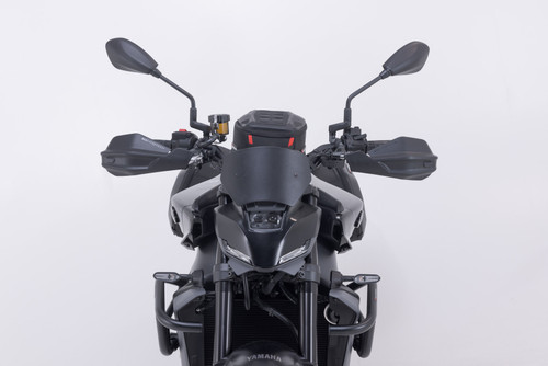 Adventure handguard kit Black. Yamaha MT-09 (23-).
