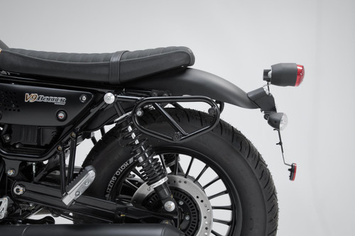 SLC side carrier left Moto Guzzi V9 Roamer/Bobber (15-). SLC side carrier left Moto Guzzi V9 Roamer/Bobber (15-).