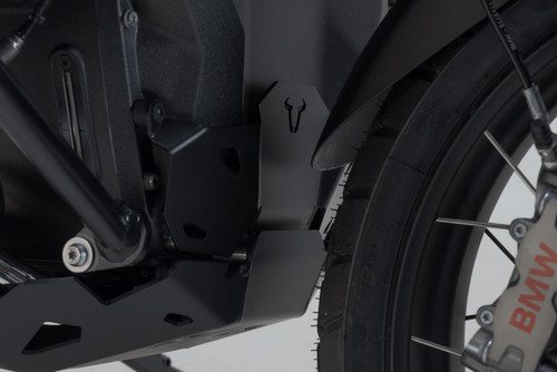 Engine guard extension Black. BMW R 1300 GS (23-) / Adventure (24-). Engine guard extension Black. BMW R 1300 GS (23-) / Adventure (24-).