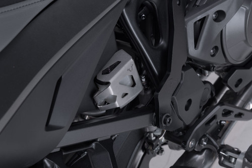 Brake fluid reservoir guard Silver. Suzuki DL1000, Honda CRF1000L/1100L.