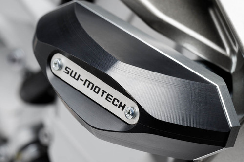 Frame slider kit Black. Yamaha FJR 1300 (06-15).