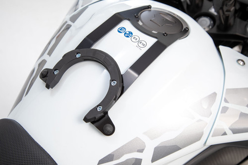 EVO tank ring Black. Honda CB500X (18-).