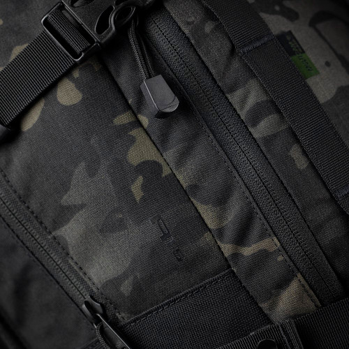 R15 BACKPACK