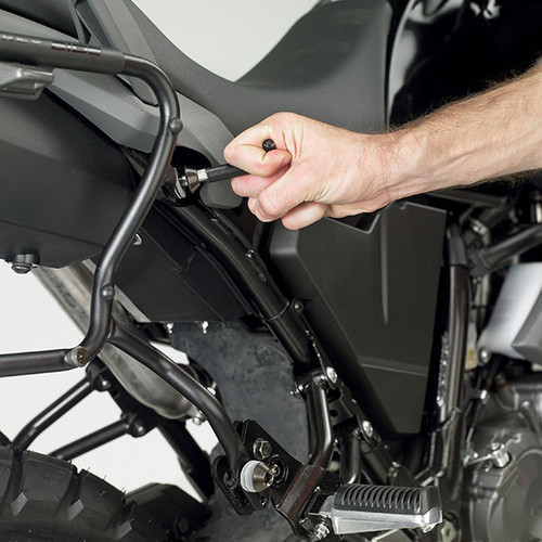 Givi PLXR2130 Tubular Pannier Holders - Yamaha MT-07 Tracer Givi PLXR2130 Tubular Pannier Holders - Yamaha MT-07 Tracer