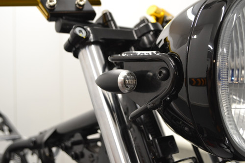 High Quality Matt Black & Silver Brushed Ally Bullet LED Custom Retro VIntage Motorbike Indicators