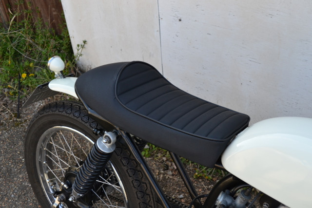 Universal Scrambler Sitz "SC-Saddle" (braun