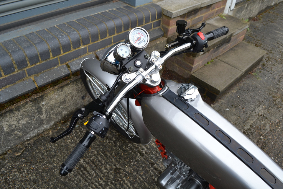 Streetfighter Motorbike Drag Bars Handlebars - 22mm 7/8