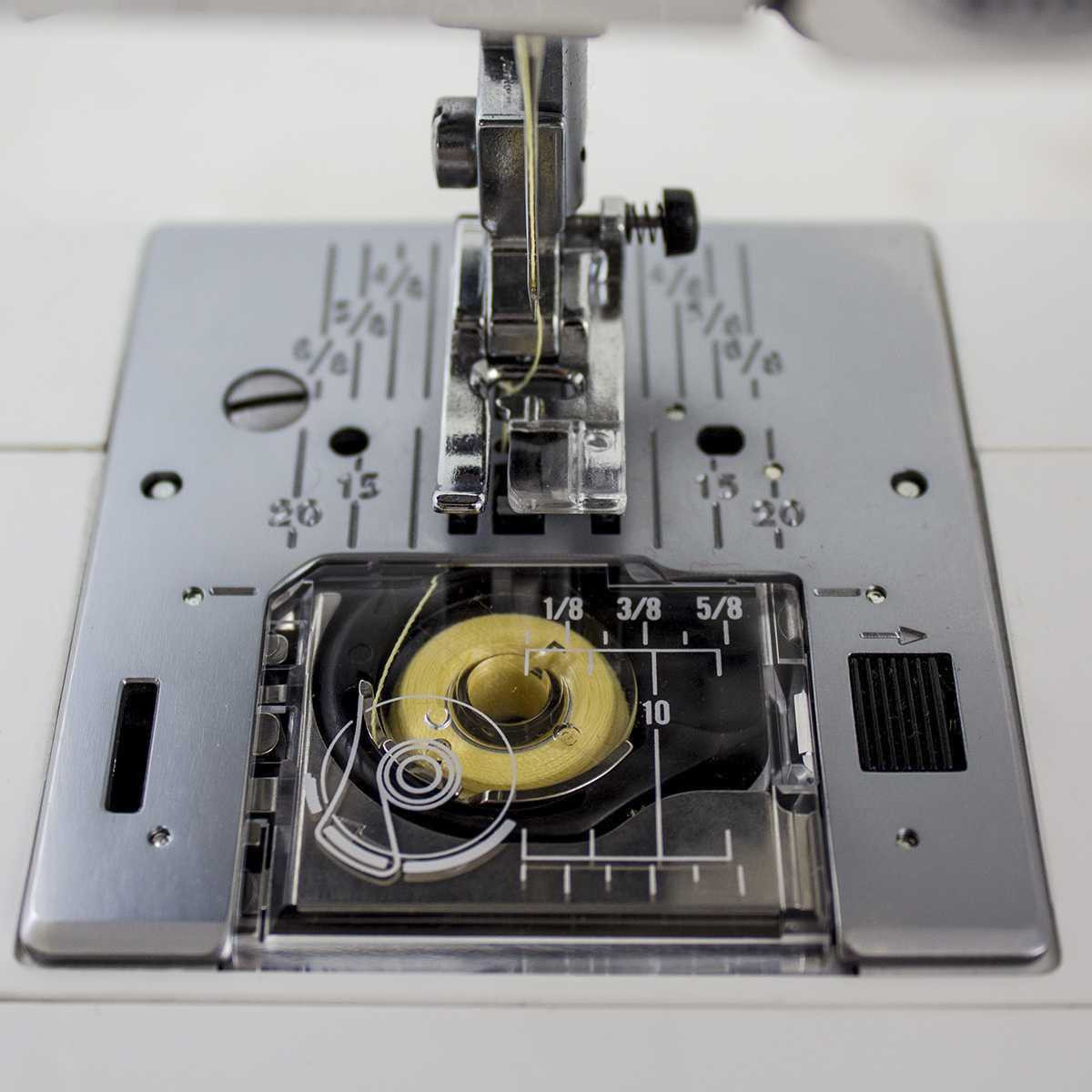 Janome JNH720 Sewing Machine with Bundle
