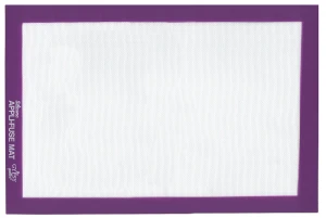 The Gypsy Quilter Silicone Appli-Fuse Mat 12in x 18in