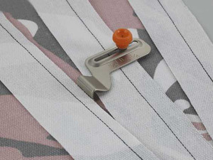 Brother SA538 Seam Guide