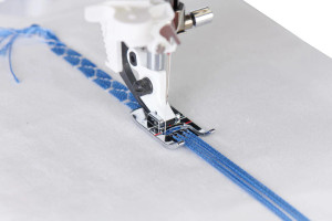 Husqvarna 11 HOLE CORD FOOT FOR IDF