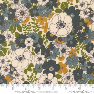 Moda Fabrics - Chelsea Garden - Flower Show - Porcelain #33850-11