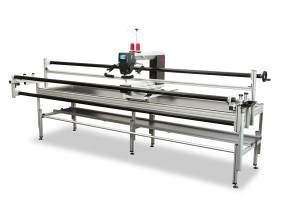Bernina Q20 Longarm Quilting Machine With Small 9' Pro Frame