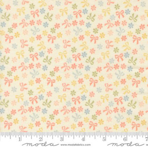 Moda Fabrics - Handmade Sweetness - Bows Daisies - Porcelain #31793-11