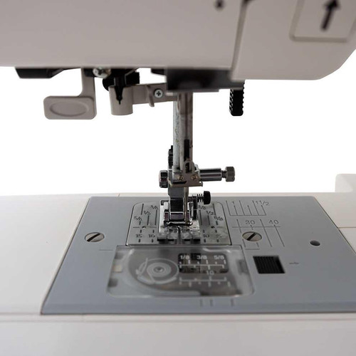 Juki HZL-LB5100 Computerized Sewing Machine Juki HZL-LB5100 Computerized Sewing Machine