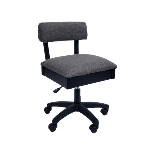 Kangaroo Wallaby II Studio Set in White Kangaroo Wallaby II Studio Set in White