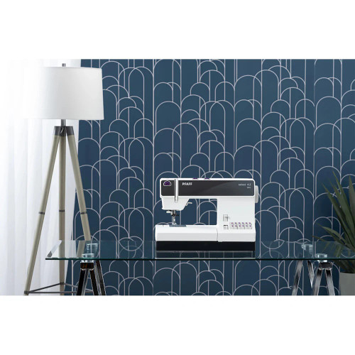 Pfaff Select 4.2 Sewing Machine Pfaff Select 4.2 Sewing Machine
