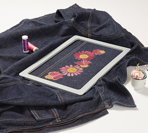 Bernina Magnetic Medium Embroidery Hoop 6.5" x 10.4" #108994.70.00