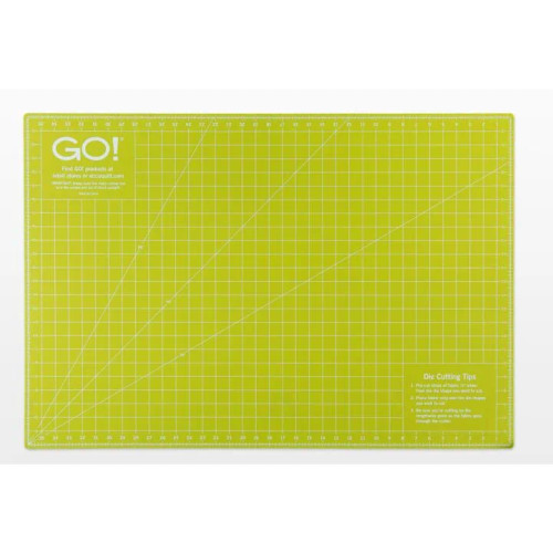 GO! Rotary Cutting Mat-24" x 36" (Double-Sided) (accu-55473