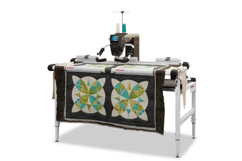 Bernina Q20 Longarm Quilting Machine With Hoop Frame Premier Stitching