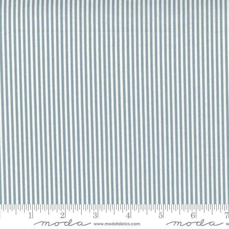 Moda Fabric - Greenstone Grainline Freshwater