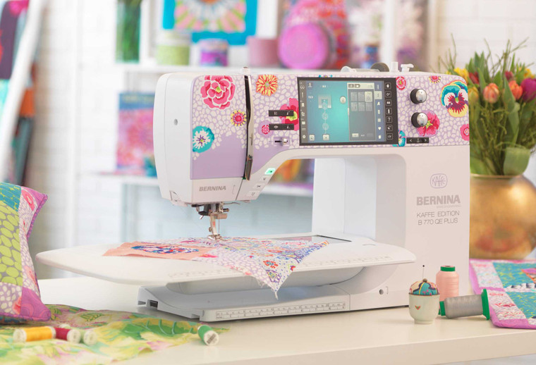 Bernina B770 QE Plus E Kaffe Sewing Machine