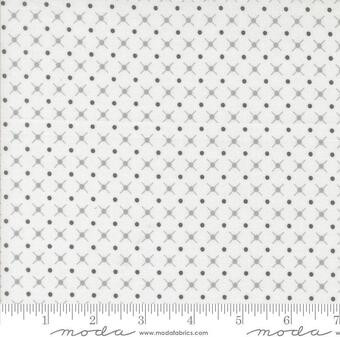 Color Crush X and O Blenders Off White Silver - Moda Fabric 10887-11