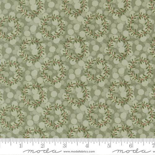 Moda Fabrics - Gingerbread Lane - Blenders Wreaths - Mistletoe #26155-13