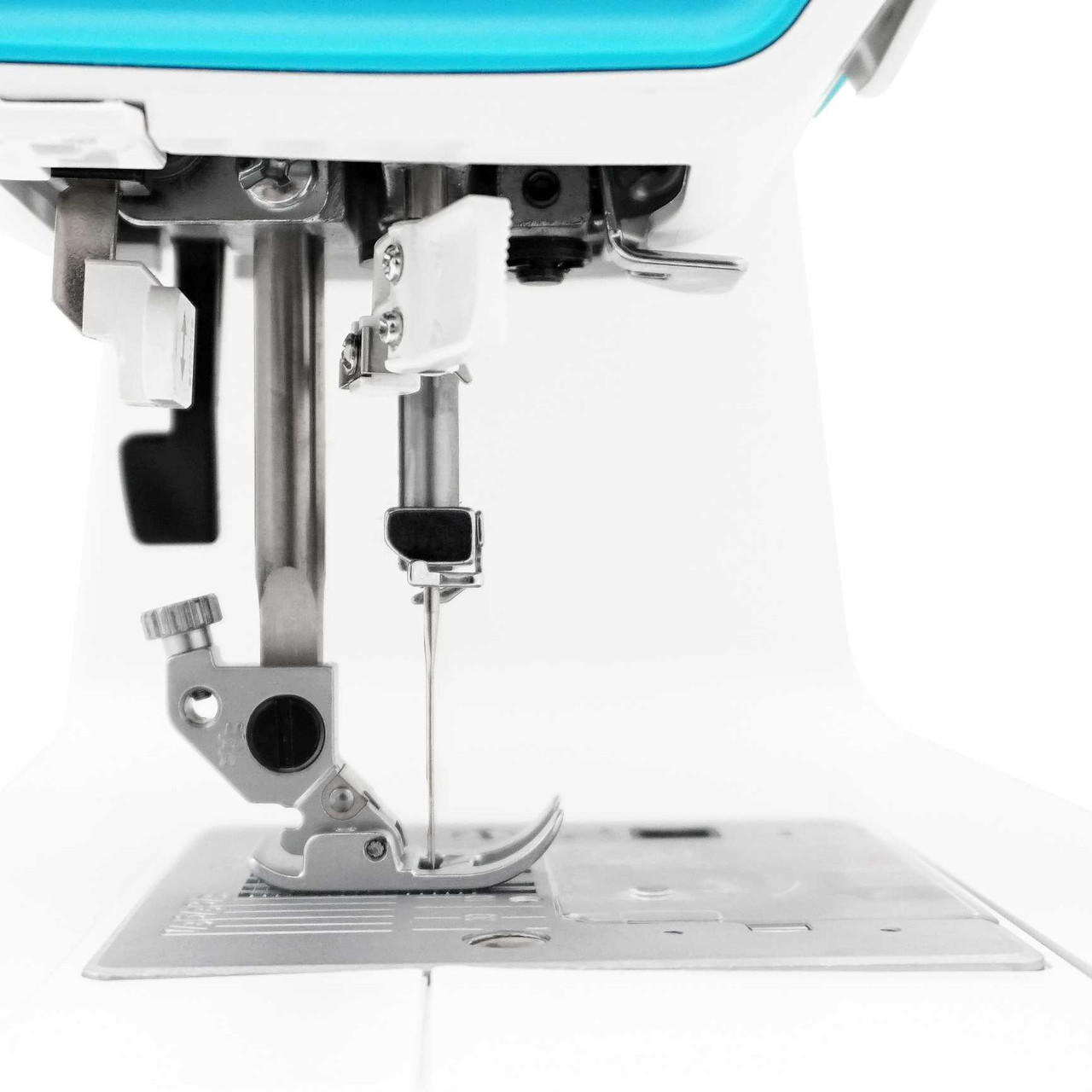 SMARTER BY PFAFF™ 160s Sewing Machine – MH Vacuums