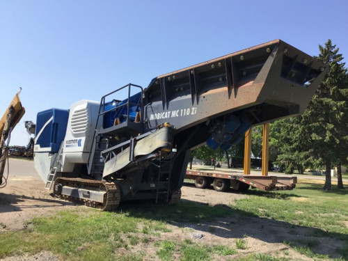 http://used.rdoequipment.com/getImageS2.cfm?imgID=11241202&filename=1_389724C8-2133-446B-AA4F-47F63456B3D1.jpg