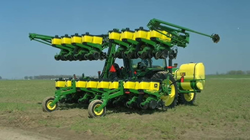 https://www.deere.com/assets/images/region-4/products/planting-equipment/integral-planters/1725-stack-fold/1725CCSStackFold_0071152_large_335663b5b582f25f351ba00eef39b6509568166a.jpg