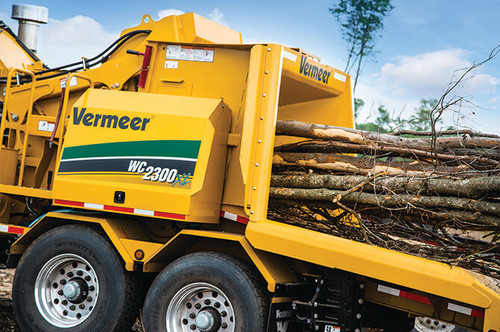 https://www.vermeer.com/getmedia/2783400e-046d-4768-9271-88443f8305f7/wc2300xl-whole-tree-chipper-table?width=670&height=445&ext=.jpg