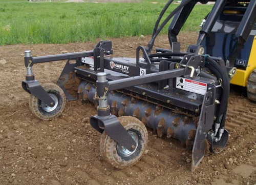 https://www.paladinattachments.com/sites/default/files/styles/product__zoom/public/products/d4-mini-power-box-rake2-1595962114.jpg?itok=WYQCw009