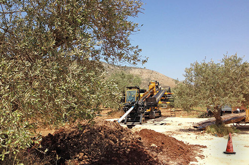 https://www.vermeer.com/getmedia/fc0a5c28-6b81-4ca1-a763-97881eb35fa2/d330x500-pipeline-drill-in-action?width=670&height=445&ext=.jpg