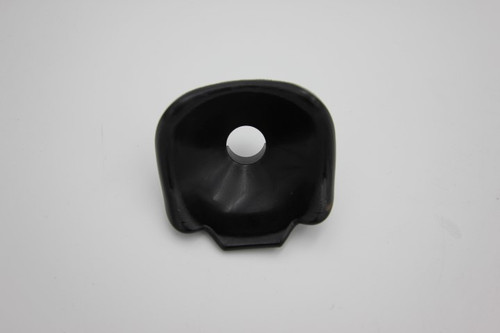 https://store-c15gp8ieyg.mybigcommerce.com/product_images/import/088.00569-medium-black-in-spudnik.JPG