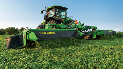 https://www.deere.com/assets/images/region-4/products/hay-and-forage/hay-and-forage-mowing-equipment/mower-conditioners/r995r/r995r_rear_moco_r4a063072_large_17db0ad199923cf4a8f56b01259a6a7f7616f025.jpg