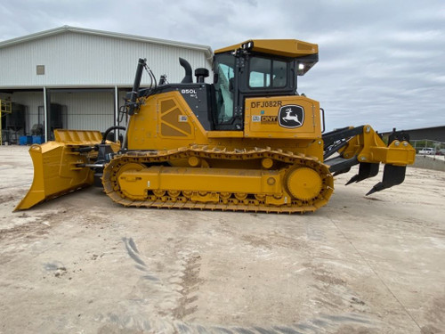 http://used.rdoequipment.com/getImageS2.cfm?imgID=11186306&filename=1_E68EDA75-CEBD-4CD1-841A-39B0AC4BA139.jpg