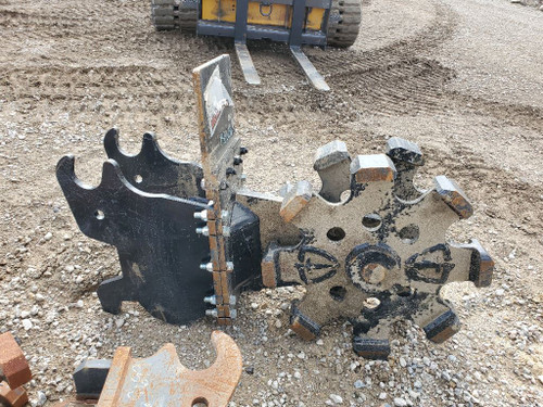http://used.rdoequipment.com/getImageS2.cfm?imgID=12544850&filename=1_20210216_110720.jpg