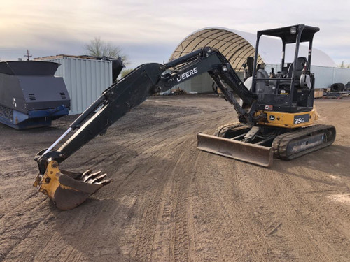 http://used.rdoequipment.com/getImageS2.cfm?imgID=12507328&filename=1_140BE5D9-6257-4574-83EB-9AD0AA56C51E.jpg