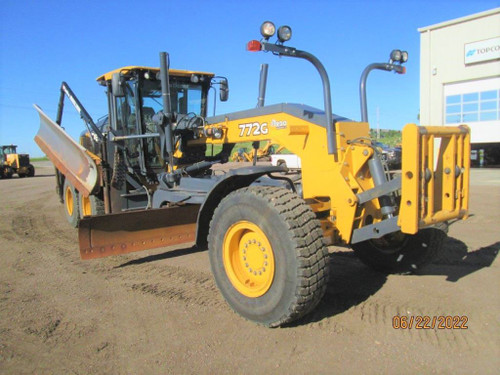 http://used.rdoequipment.com/getImageS2.cfm?imgID=13737074&filename=1_1.jpg