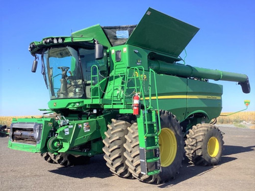 https://api.rdoequipment.com/api/EquipmentImage?imgID=15741801&filename=1_X926058---01.jpg