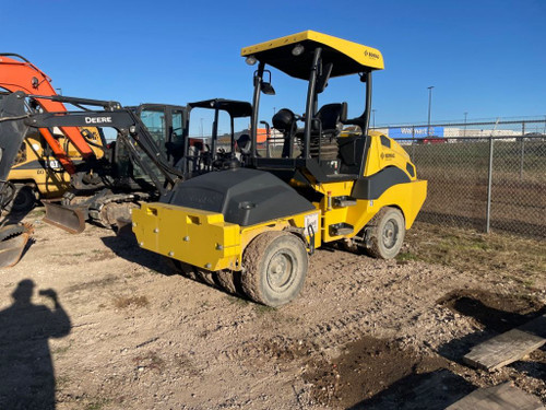 https://api.rdoequipment.com/api/EquipmentImage?imgID=16851010&filename=1_B16C3440-8E13-4063-8330-BC281D063487.jpg