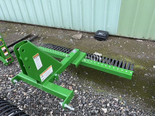 https://api.rdoequipment.com/api/EquipmentImage?imgID=16536820&filename=1_X780346_LR2060L_Landscape-Rake-(1).jpg