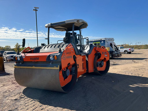 https://api.rdoequipment.com/api/EquipmentImage?imgID=18911361&filename=1_20241008_195149122_iOS.jpg