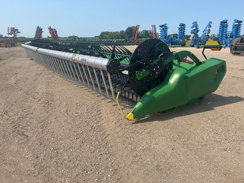 https://api.rdoequipment.com/api/EquipmentImage?imgID=18083483&filename=1_Z051661---01.jpg
