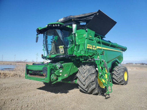 https://api.rdoequipment.com/api/EquipmentImage?imgID=17018547&filename=1_Z060479---01.jpg